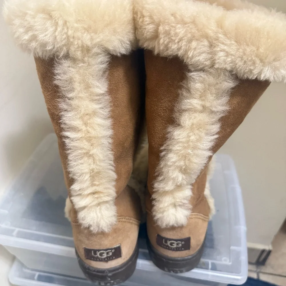 UGG Nightfall Winter Boots | Brown Suede | Women’s 6 | Vintage NZ | Excellent